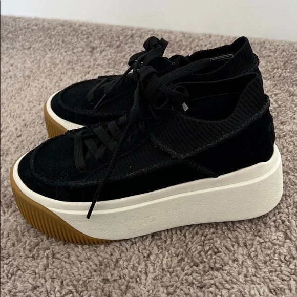 Ugg Suede Black Platform Sneakers - Picture 4 of 9